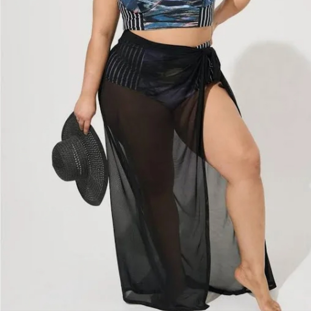 TORRID MESH SARONG SWIM COVERUP